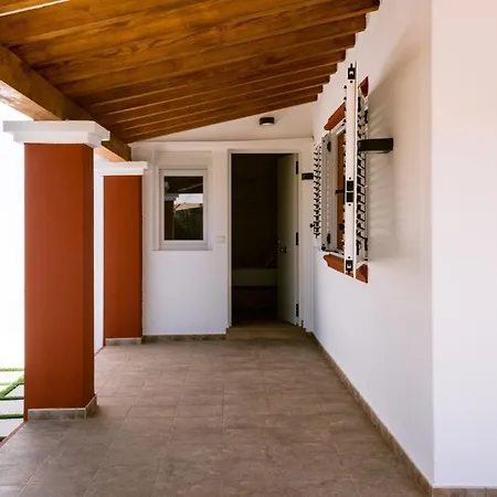 Km2 Lovely Located Just Outside Of Sa Carroca A 5 Minute Drive From Playa Den Bossa * San José