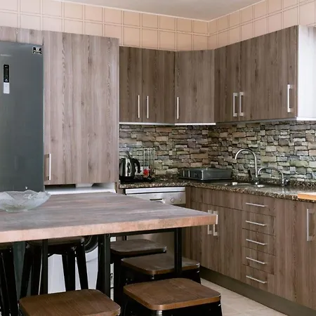Km2 Lovely Located Just Outside Of Sa Carroca A 5 Minute Drive From Playa Den Bossa Villa San José